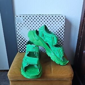 ●●STELLA MCCARTNEY & ADIDDAS HIKA SANDAL SIZE 9 EUC●●
